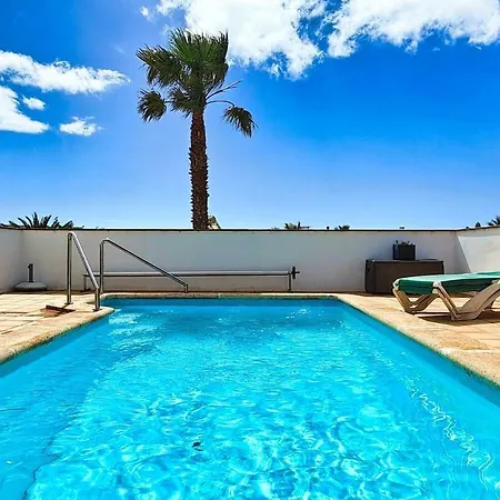 Holiday home Palmeras Tias
